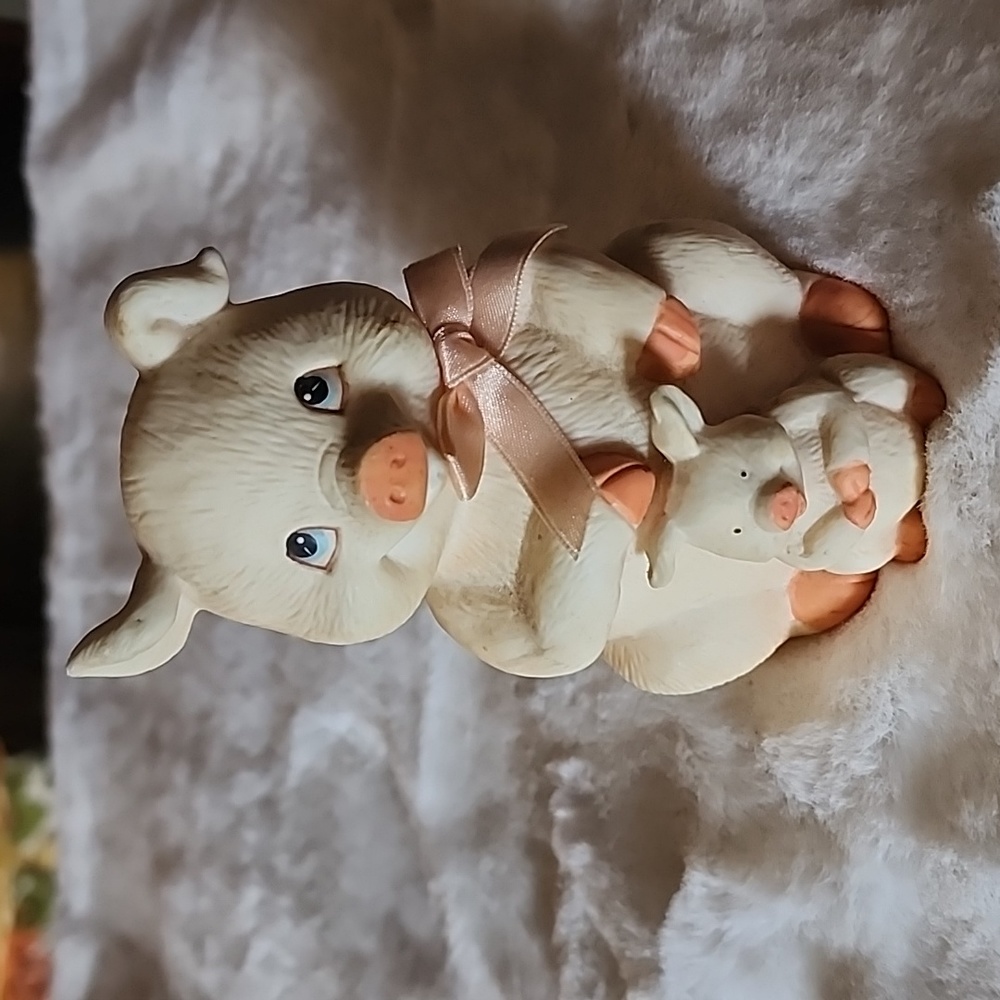 PIG 🐖 CERAMIC FIGURINE